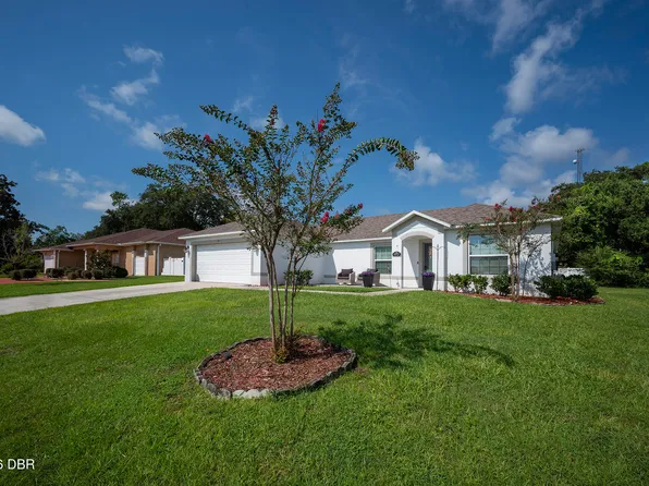 45 Woodfield Dr, Palm Coast, FL 32164
