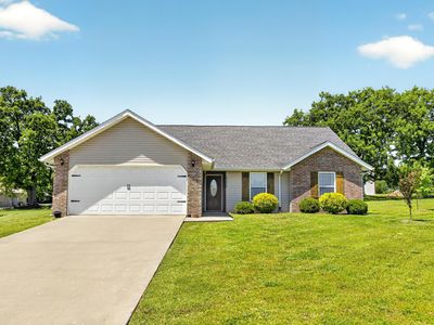 2702 Neosho Heights Circle, Neosho, MO, 64850