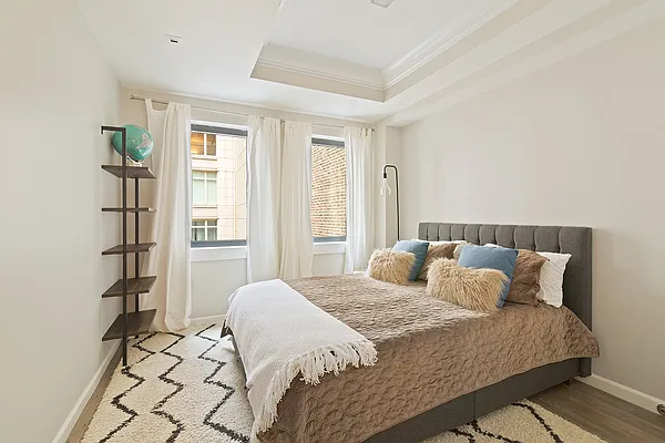 Rented by Compass | media 9