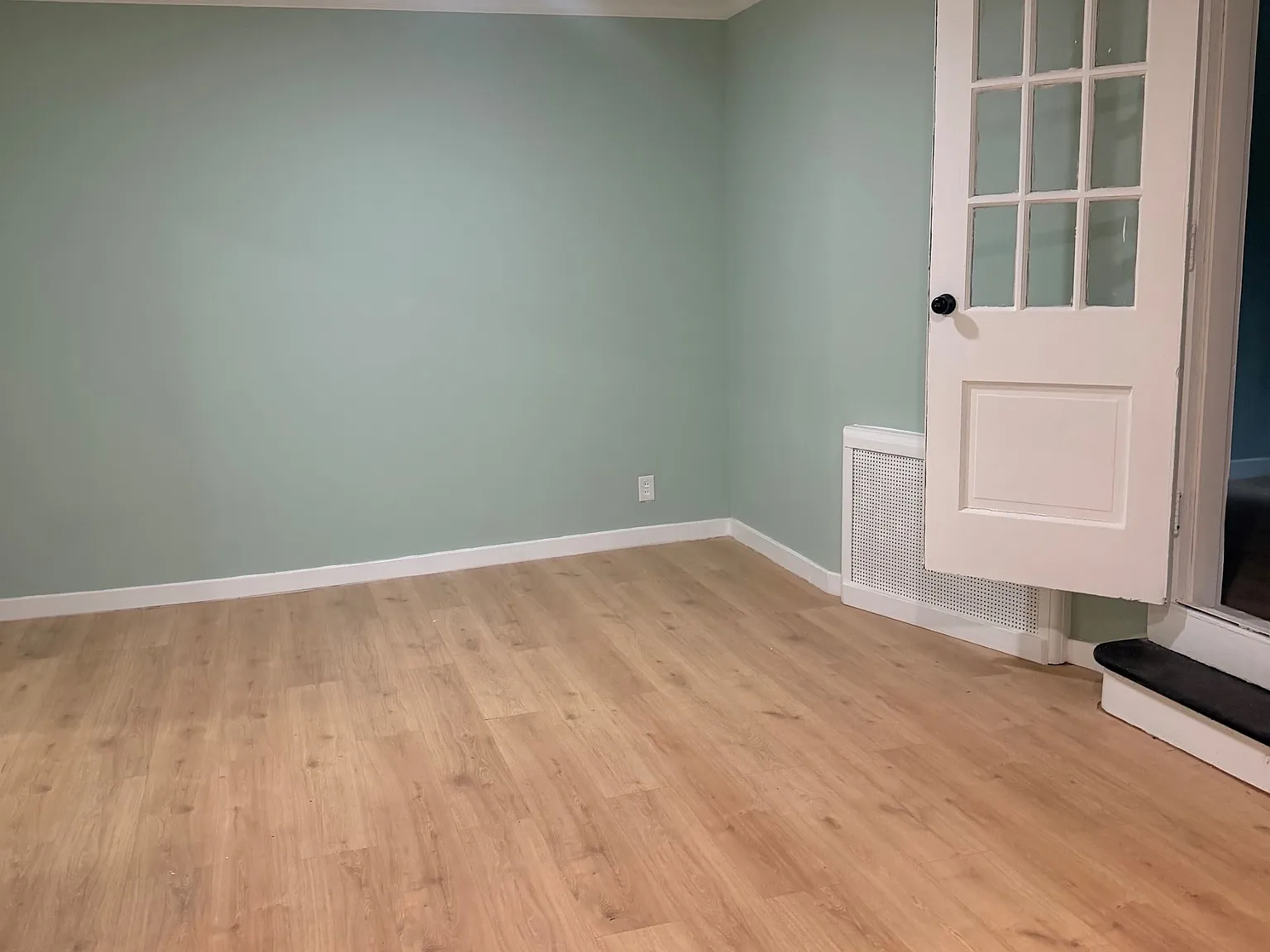 4 bed, 1387 sqft, $3,500 — Photo 3
