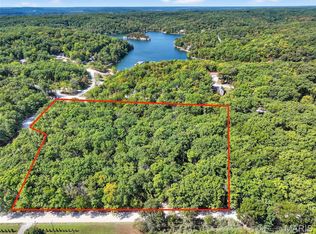 29129 Pinnacle Lake Rd, New Florence, MO 63363