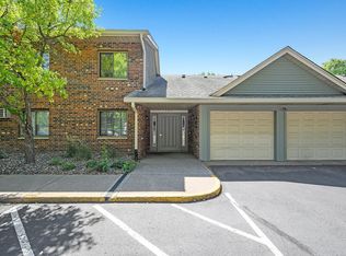 1601 Cohansey St APT 203, Saint Paul, MN 55117