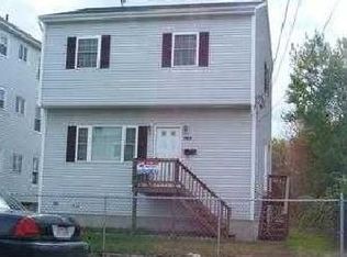769 Globe St, Fall River, MA 02724