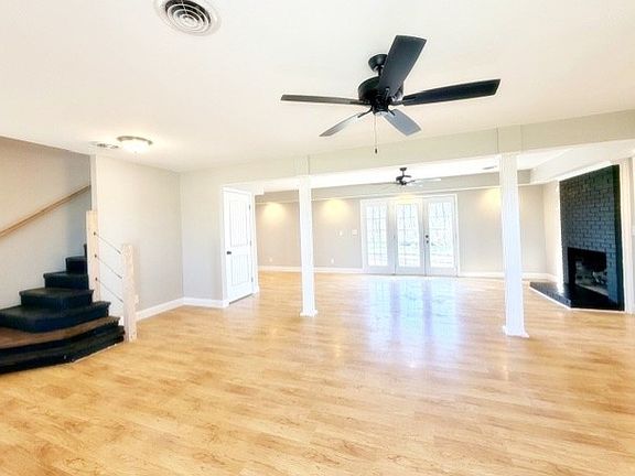 3rd image of 4118 Clark Store Sinking Fork Rd