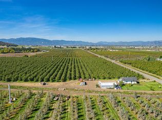 2938 E Vilas Rd, Central Point, OR 97502