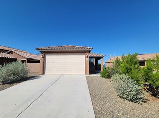 8758 E Pebble Stone Ln, Tucson, AZ 85730