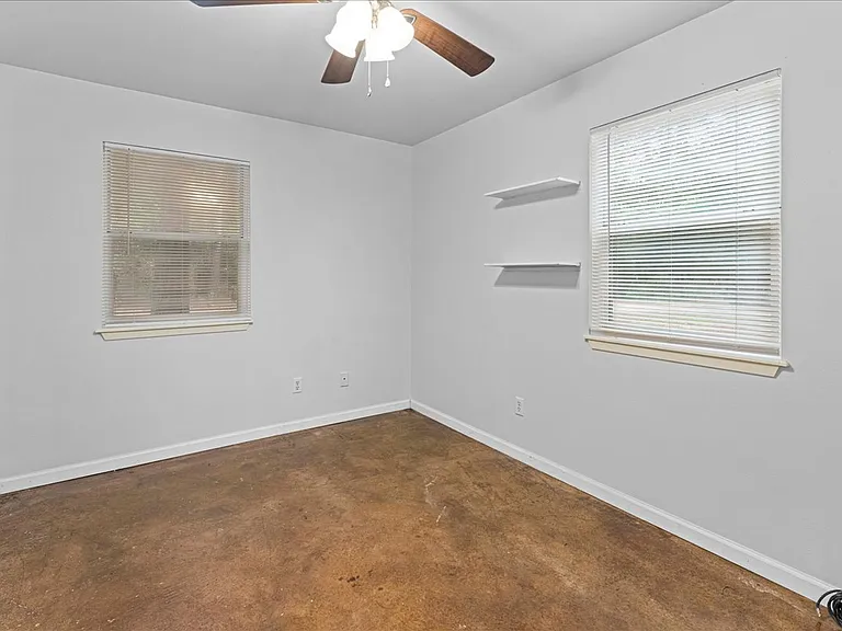 230 Private Road 7422 #230 — Photo 9