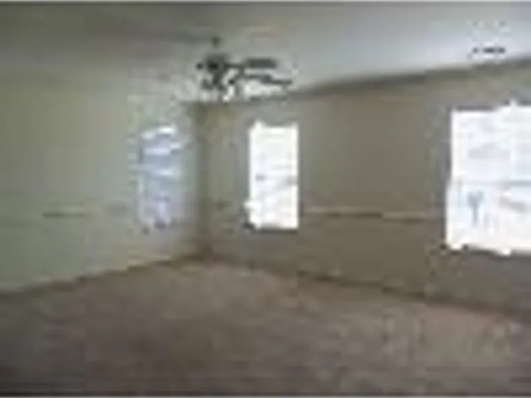 525 S Maney Ct — Photo 5