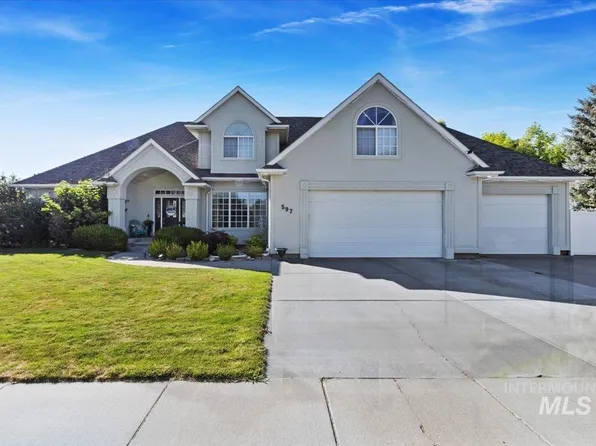 597 Whispering Pine Dr, Twin Falls, ID 83301