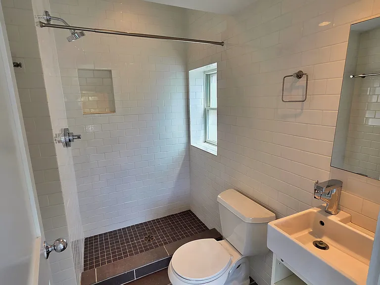 1350 Randolph St NW #3 — Photo 36