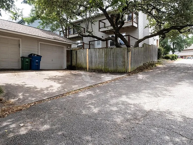 3208 Twinberry Cv #A — Photo 49