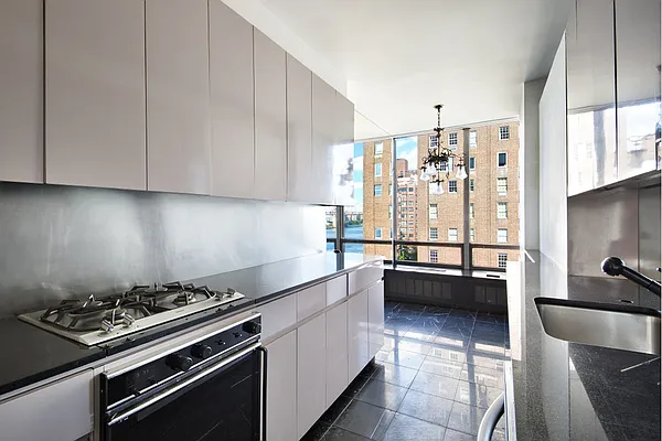 Sold by Stribling | media 26