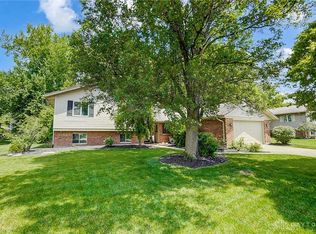 1315 Seminary View Dr, Dayton, OH 45458