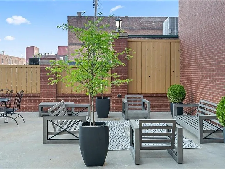 65 E Pontotoc Ave #301 — Photo 36