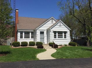 1139 Buchanan Ave, Charleston, IL 61920