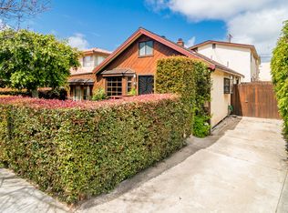 1048 Emerald St, San Diego, CA 92109