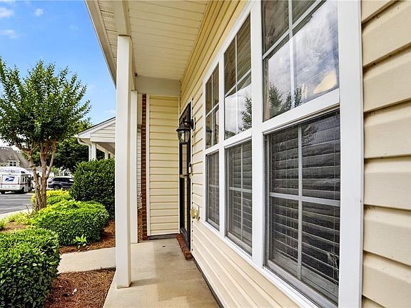 3rd image of 614 Grasswren Way