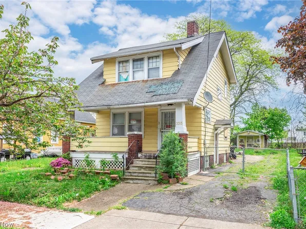 3315 W 58th St, Cleveland, OH 44102
