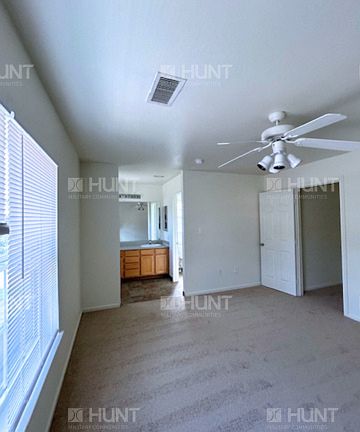 4th image of 4011 Hemlock Ct