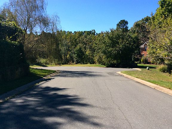 4th image of 2725 Providence Crest Ln
