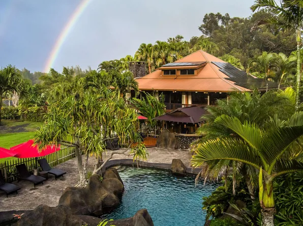 1780 Kauhikoa Rd, Haiku, HI 96708