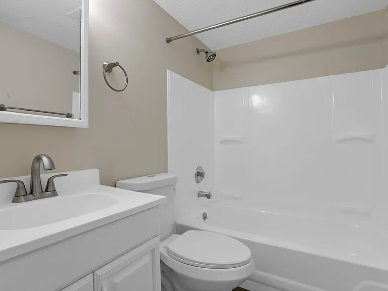 6882 Garden Terrace Rd — Photo 5
