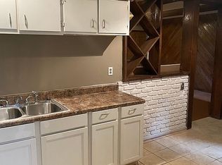 1757 First Green Dr, Memphis, TN 38116