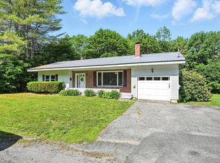 8 Boucher Ave, Augusta, ME 04330