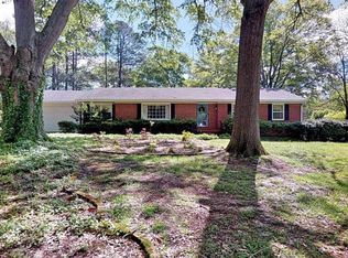 1900 Daniel Dr, Corinth, MS 38834