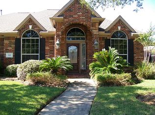 3110 Sumac Dr, Pearland, TX 77584