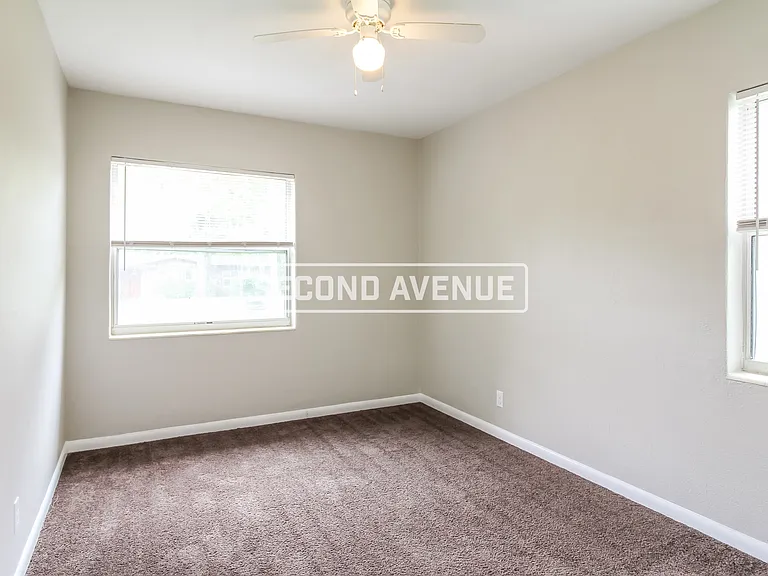 1544 Breton Rd — Photo 9