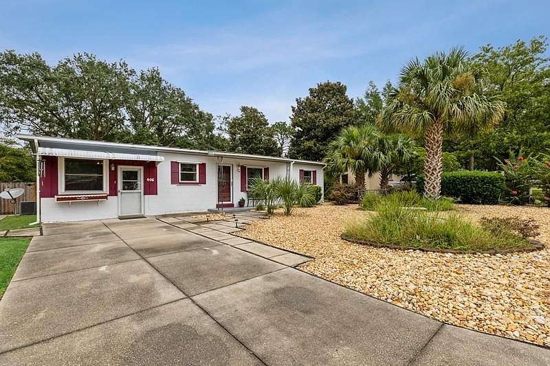 406 Edge Ave, Valparaiso, FL 32580 | Zillow