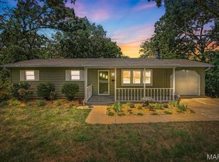 529 Cypress Dr, Festus, MO 63028