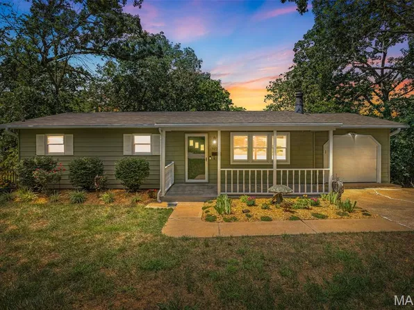 529 Cypress Dr, Festus, MO 63028