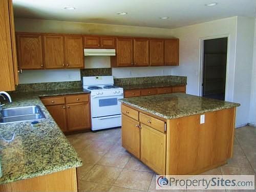 5th image of 7762 Alderwood Ave