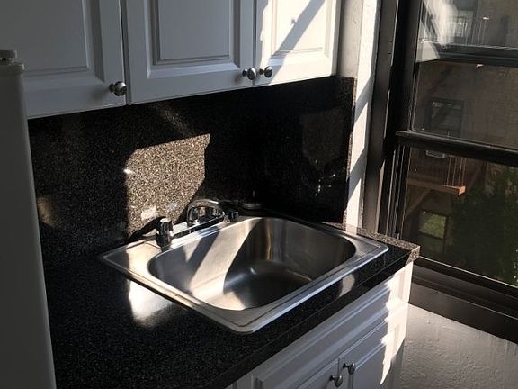 4th image of 2728 Henry Hudson Pkwy APT 51C