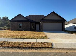 6566 Amalie Dr, Alexander, AR 72002