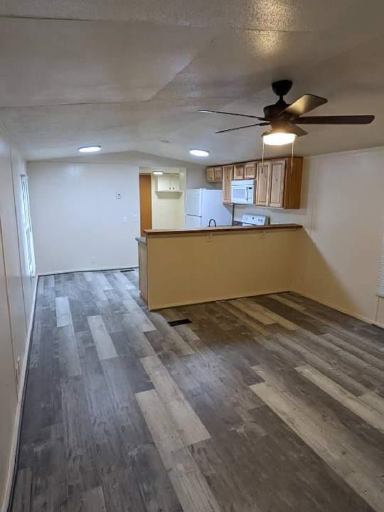 1st image of 26 Retirement Ln