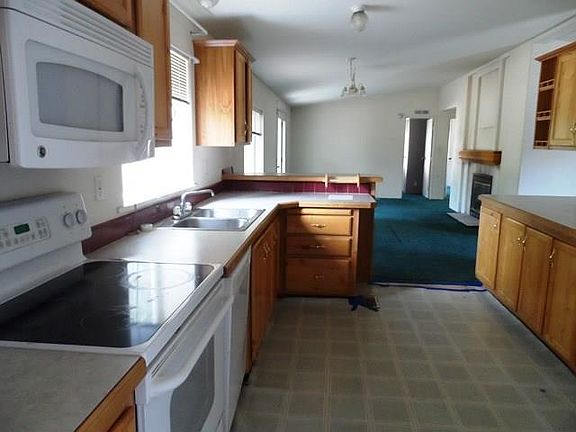 5th image of 6215 160th St E