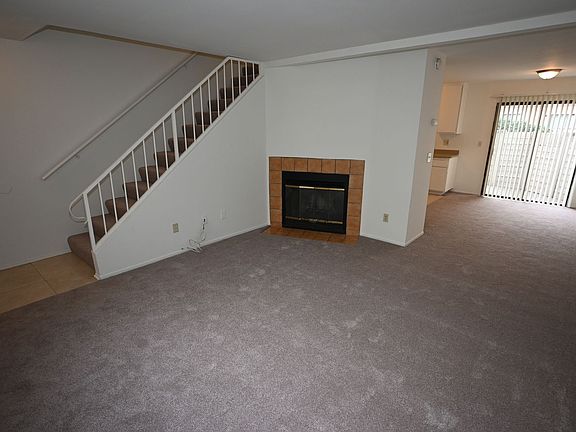 4th image of 16852 & 16858 S Passage Ave #8