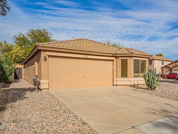 4th image of 42346 W Sunland Dr