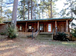 318 Bayshore Dr, Hemphill, TX 75948