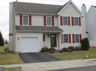 1060 Freedom Ct, Quakertown, PA 18951