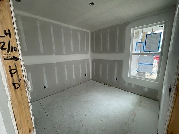 3rd image of 2772 Old Rosebud Ln