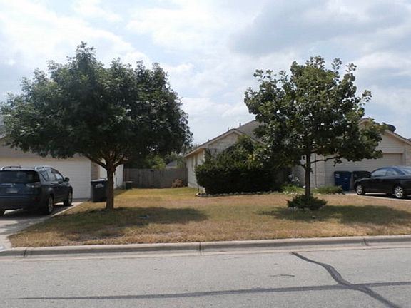 3rd image of 8716 Southwick Dr