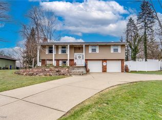 5504 Frazer Ave NW, North Canton, OH 44720