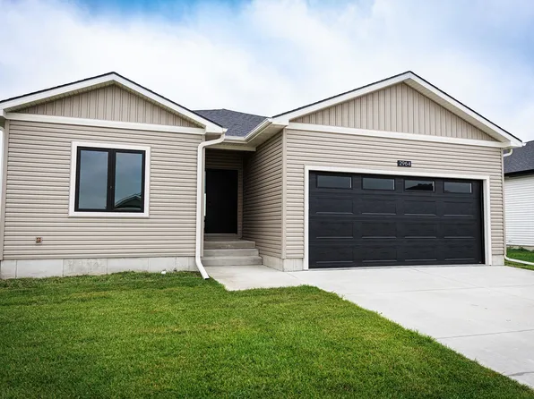 2964 E 17th Ave, Columbus, NE 68601