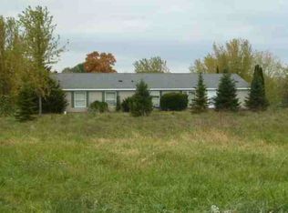 808 Mitchell Dr, Rochester, IN 46975