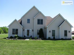 4555 Meadow Ln, Wellsville, KS 66092