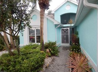 15322 Cricket Ln, Fort Myers, FL 33919